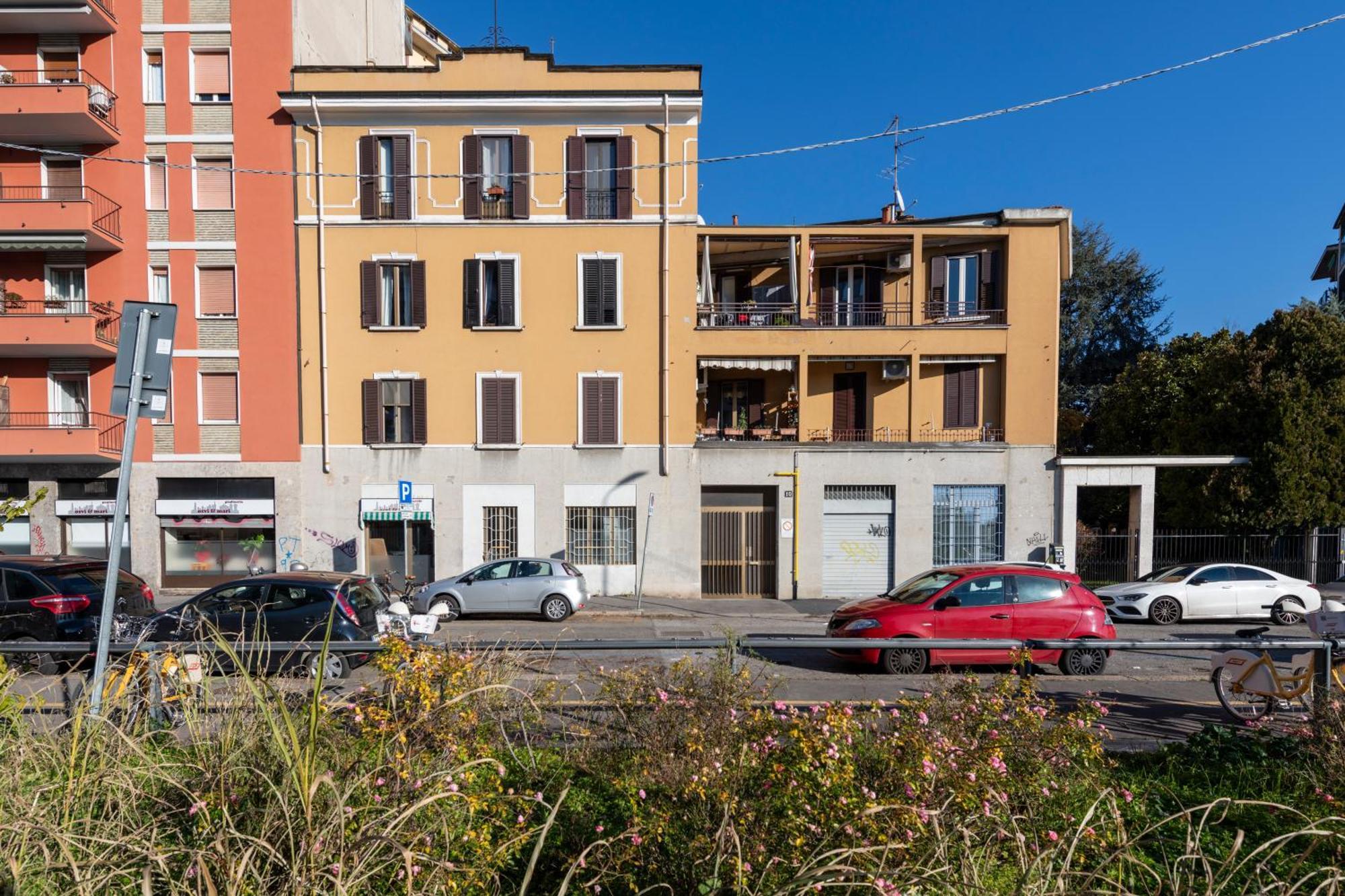 Maloja, 10 - Casa Maloja - Ampio Appartamento Milano Exterior foto